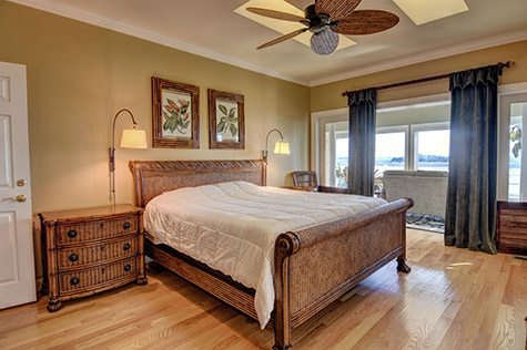 Waterfront Home For Sale 22
