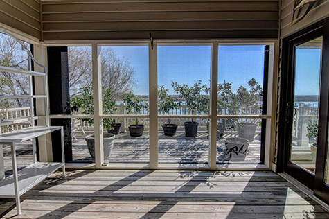 Waterfront Home For Sale 27